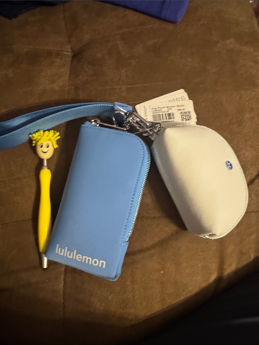 lululemon light blue zip phone pouch with white coin case